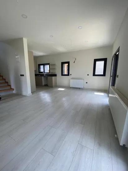 Detached single houses site consisting of 3+1 steel construction In Seferihisar Doğanbey
