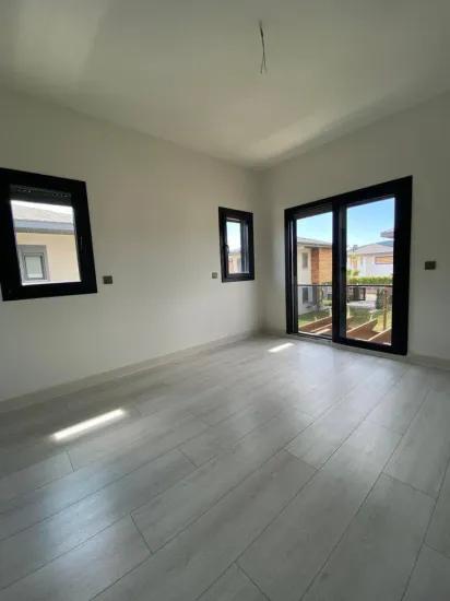 Detached single houses site consisting of 3+1 steel construction In Seferihisar Doğanbey