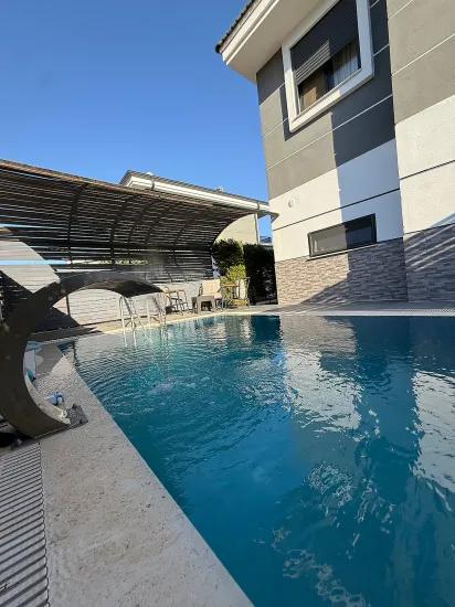 Detached pool, separate kitchen, spacious garden, 3+1 villa for sale In Doğanbey, Seferihisar