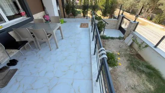 Luxury 3+1 Villa Close to the Sea In Seferihisar Doğanbey Cumhuriyet Neighbourhood