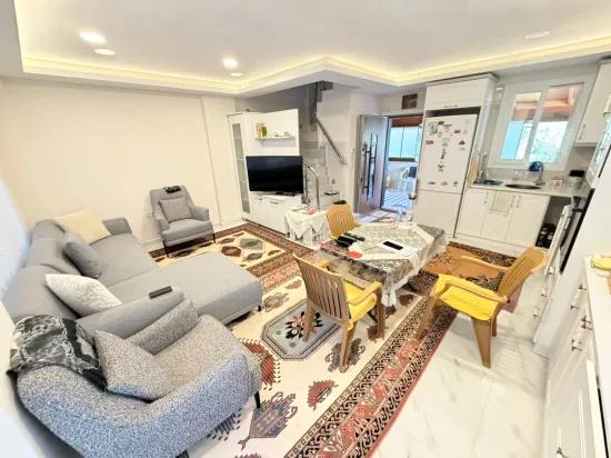 Seferihisar Doğanbey In Cumhuriyet close to the sea suitable for summer-winter living 3+1 Villa