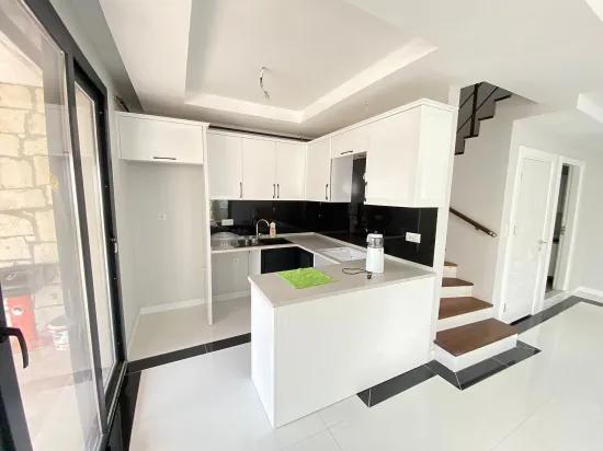 Seferihisar In Akarca, Pool, large Garden, Residence Permit, For Sale 4+1 Villa