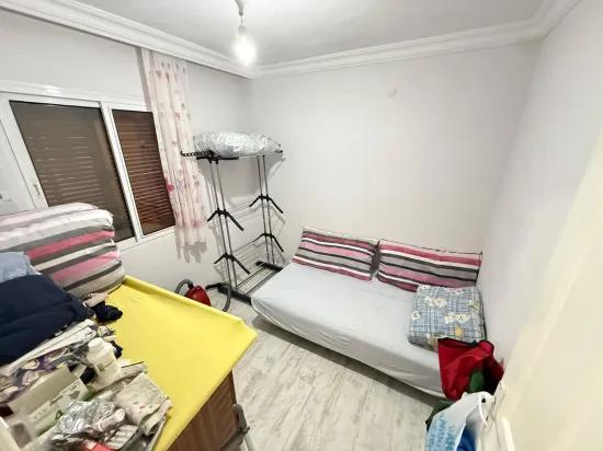 Spacious 2+1 flat for sale, free of charge, 150m to the sea, In the Seferihisar Mersin area