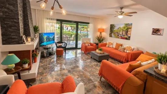 Renovated 3+1 Villa with Pool In Sea‑front Site for Sale, Özderede