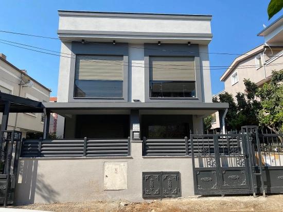 Ultra Luxury 3+1 Villa For Sale With Separate Kitchen On The Seaside In Özdere