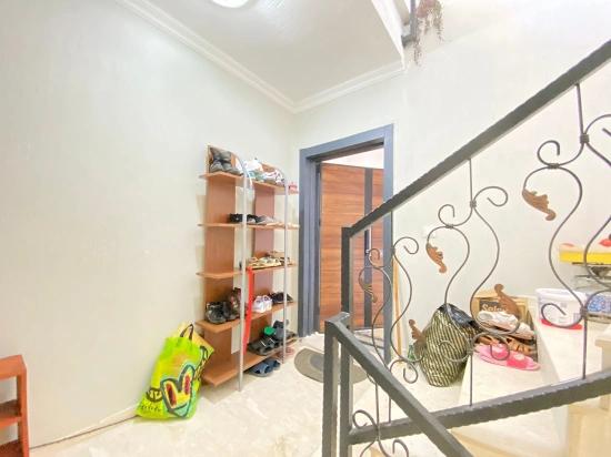 2+1 Duplex Apartment For Sale In Seferihisar Ürkmez, Close To The Sea