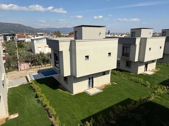 3+1 Villa With Single Detached Pool For Sale In Doğanbey
