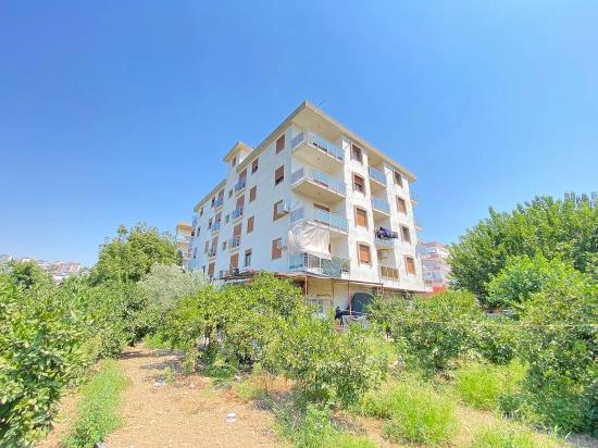 2+1 Apartment For Sale In Gumuldur City Center, 850M From The Sea