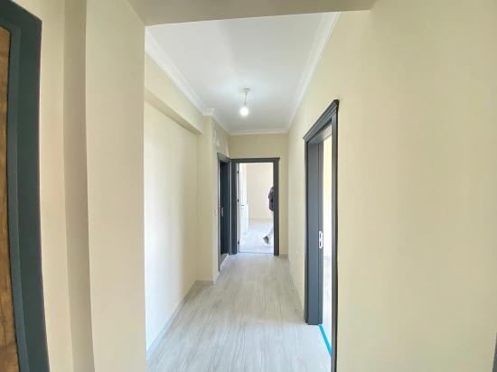 2+1 Sea View Apartment With Elevator For Sale In Gumuldur