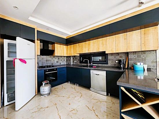 Modern Architecture In Seferihisar: A Pleasant 3+1 Villa With Underfloor Heating And Private Garden