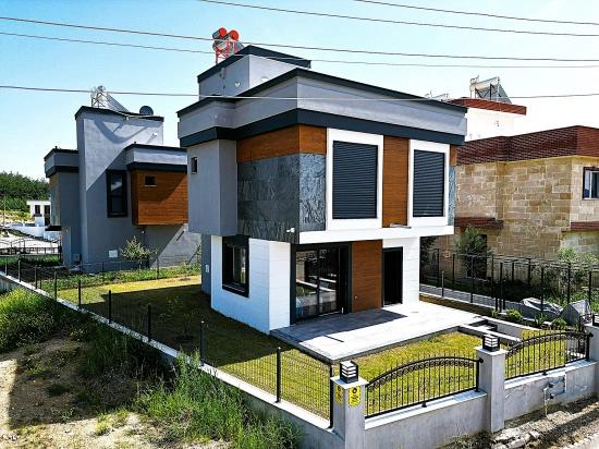 Modern Architecture In Seferihisar: A Pleasant 3+1 Villa With Underfloor Heating And Private Garden