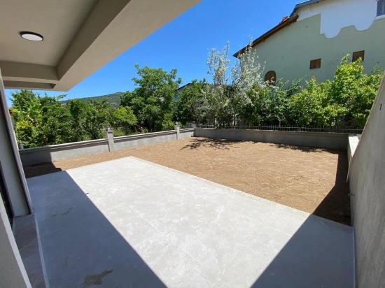3+1 Villa With A Large Garden In Özdere, Walking Distance To The Sea