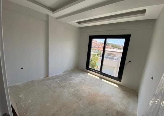 Villa With Large Garden And Sea View In Özdere Çukuralaltı Center