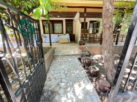 Affordable 2+1 Apartment For Sale In Seferihisar Ürkmez, 50 Meters From The Beach