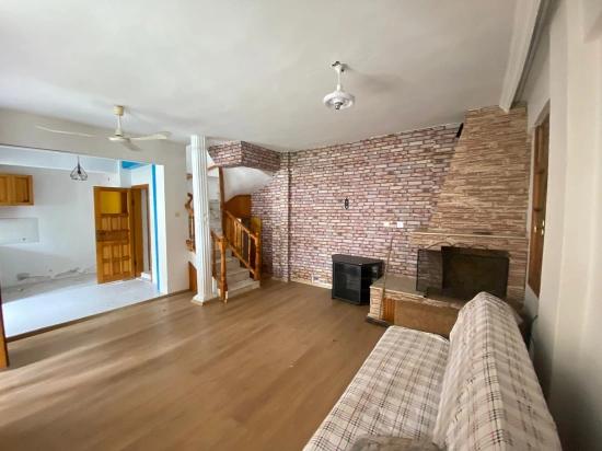 3+1 Summer House For Rent With A Detached Garden By The Sea In Ürkmez