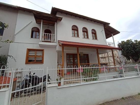 3+1 Villa For Sale 300 Meters From Özdere Çukuralti Beach