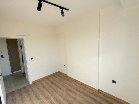 1+1 Apartment With Elevator, 400 Meters From The Sea In Gümüldür