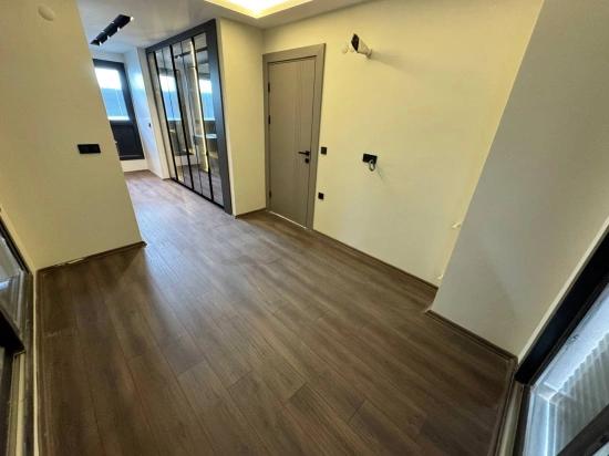Luxury 3+1 Private Villa With Pool On Sea Side In Özdere