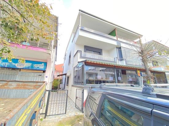 Luxury 3+1 Duplex Apartment With Terrace In A Central Location In Ürkmez