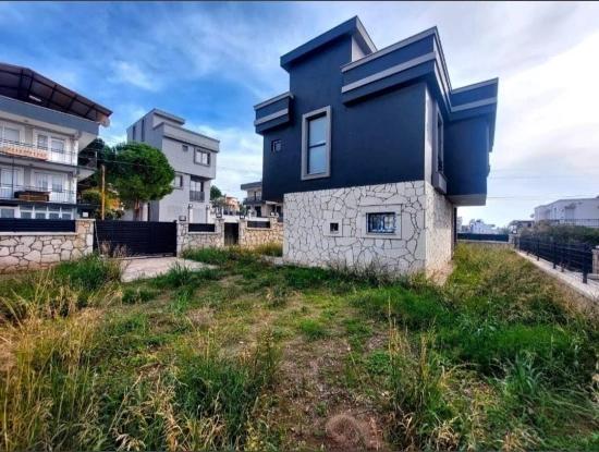 Detached 3+1 Villa For Sale In Akarca, Seferihisar, Izmir