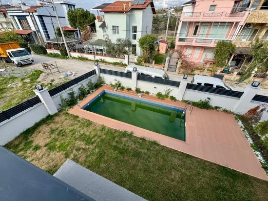 Luxury, Fully Detached 4+1 Villa With Pool, Brand New, In Sığacık, Seferihisar.