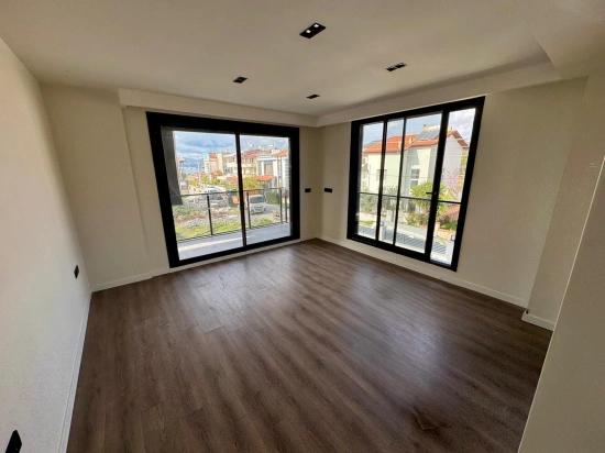 Luxury, Fully Detached 4+1 Villa With Pool, Brand New, In Sığacık, Seferihisar.