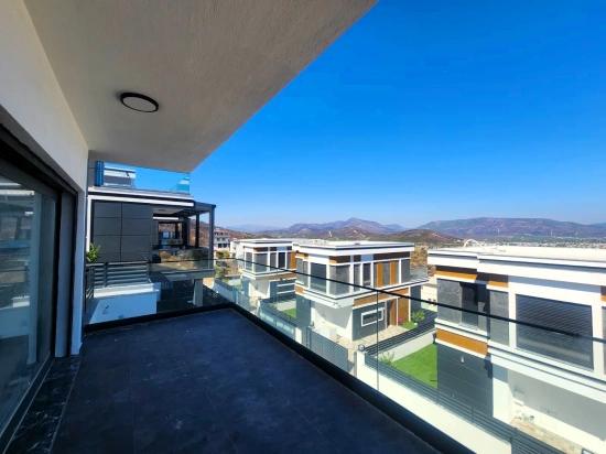 Smart Tv With Electric Vehicle Charging Station And Full Sea View In Seferihisar Atatürk Neighborhood