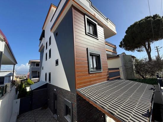 Ultra Luxury 4+1 Villa With Full Sea View, 650M From The Sea In Seferihisar!