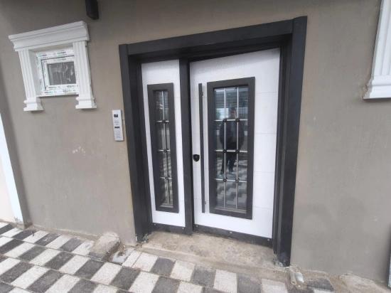 Flat For Sale In Menderes Fevzi Çakmak District, Where Blue And Green Meet!