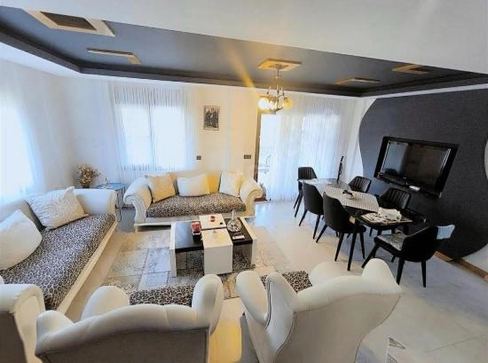 Luxury 3+1 Villa With Pool, 850M From The Sea, In Seferihisar Cumhuriyet, Requiring No Additional Costs