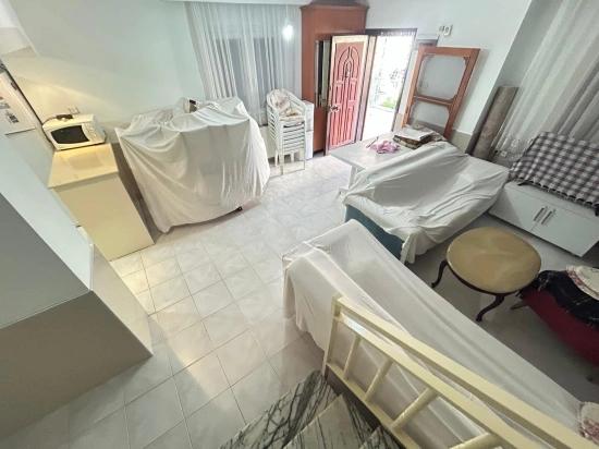 Luxury 4+1 Villa With Large Garden For Sale On Özdere Çukaltı Beach