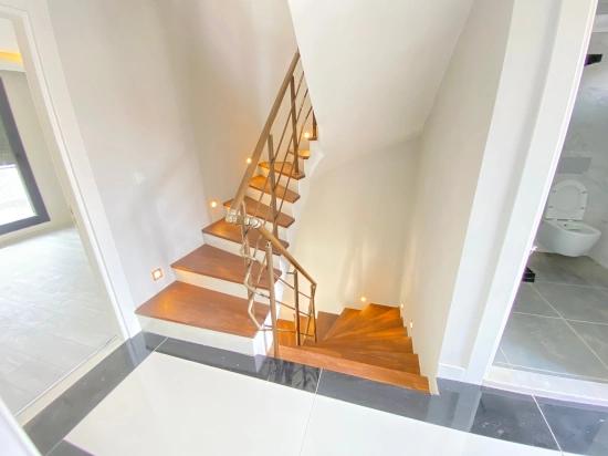 Fully Detached, Ultra Luxury 4+2 Villa With Pool And Full Sea View In Seferihisar!