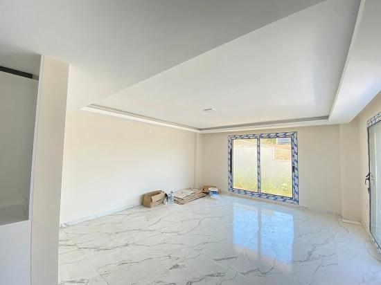 *single Detached 3+1 Villa With Full Sea View, 50m From The Sea In Seferihisar Akarca