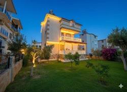100M To The Sea In Ürkmez, Single Detached, First Class Quality, Ultra Luxury 4+2 Villa For Sale