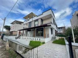 Brand New 3+1 Corner Villa For Sale In Seferihisar Payamlı, 350M From The Sea.