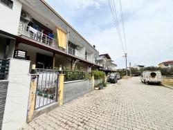 1+1 Apartment For Sale In Seferihisar/Mersin Area, 500M From The Sea, With Garden, No Additional Renovation Needed.