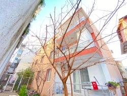 2+1 Apartment For Rent In Seferihisar Mersin Area, Just 100 Meters From The Sea!