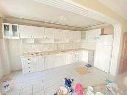 2+1 Apartment For Rent In Seferihisar Mersinalanı, Very Close To The Sea And City Center, No Additional Costs