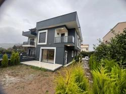 Detached Villa With Fruit Orchard, 500M From The Sea In Gümüldür Fevzi Çakmak