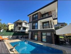 Seferihisar Akarcade Large Garden Detached Pool Luxury 4+1 Villa For Sale