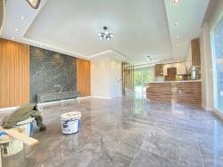 Modern Architecture In Seferihisar Cumhuriyet: 3+1 Villa With Stone Workmanship And Garden For Sale!