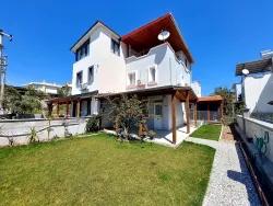 4+1 Bedroom Villa For sale in Atatürk Nbh. Seferihisar Doğanbey - 200 m²