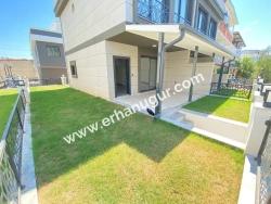3+1 Villa With Garden For Sale In Seferihisar Doğanbey, Close To The Sea
