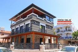 3+1 Villa For Sale By The Sea In Seferihisar Ürkmez