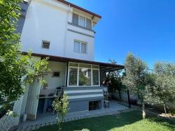A Single Detached 4+1 Villa Within 205 Meters In Doğanbey