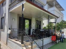 Triplex Summer House With Large Garden, 450 Meters From The Sea In Ürkmez