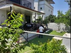 Triplex Summer House With Large Garden, 450 Meters From The Sea In Ürkmez