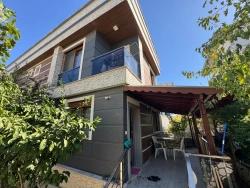 2+1 Bedroom Villa For Sale in Cumhuriyet Nbh. Seferihisar Doğanbey - 125 m²