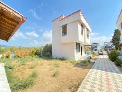 3+1 Detached Villa With Large Garden For Sale In Doğanbey