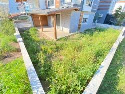 Seferihisar: Cumhuriyet Neighborhood, Near The Sea, Brand New 3+1 Corner Villa With License